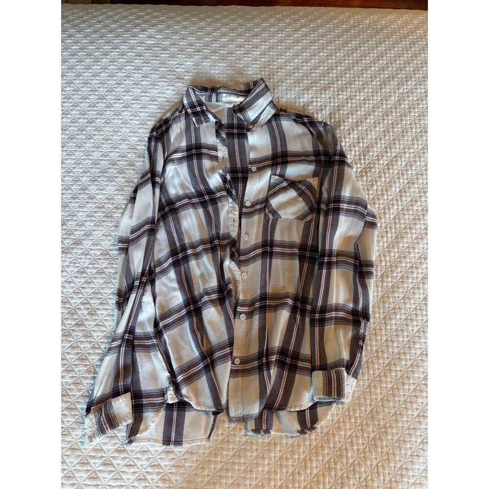 BeachLunchLounge flannel top